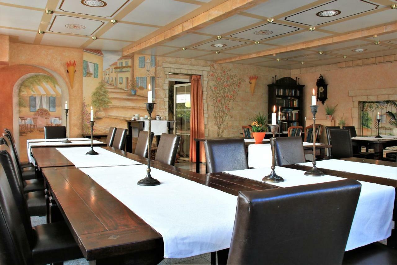Studentenmuehle Hotel - Restaurant Nomborn Exterior foto